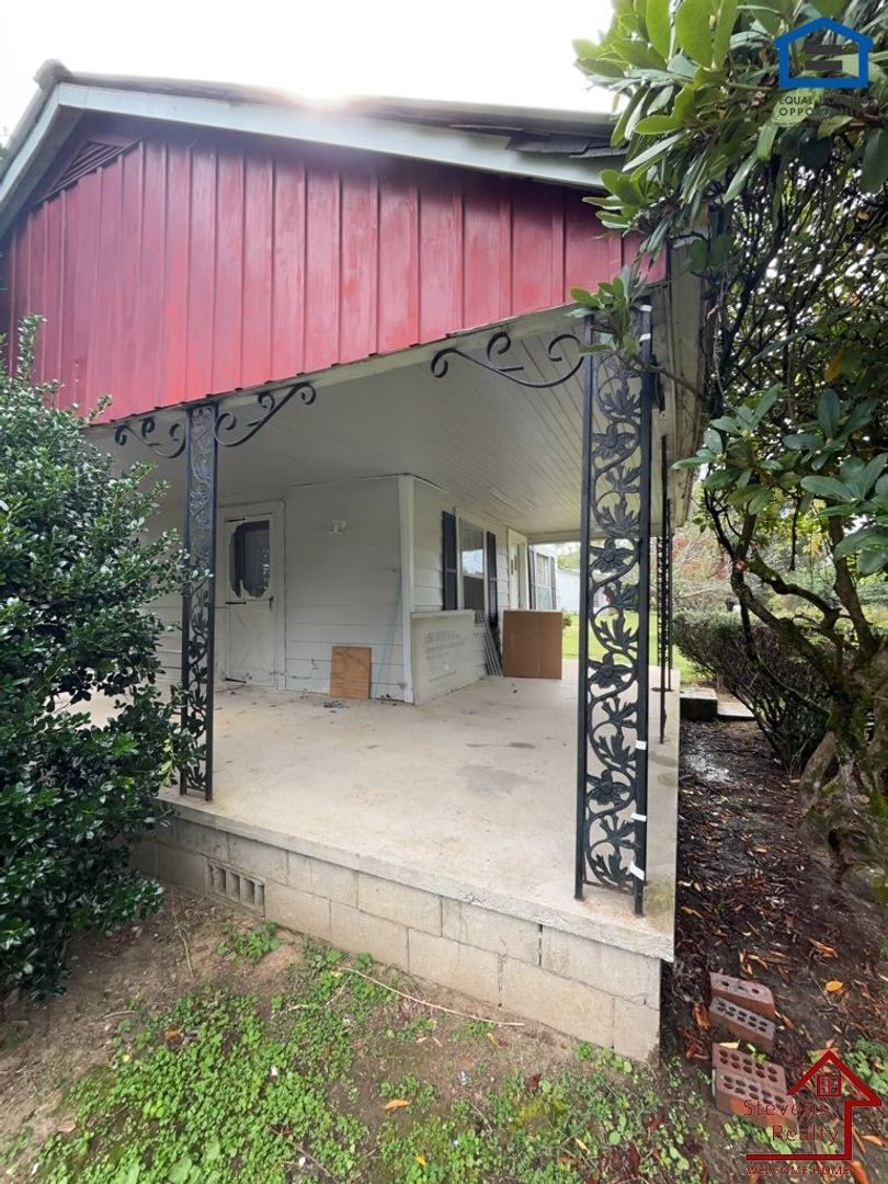 Building Photo - 312 Higginbotham Rd