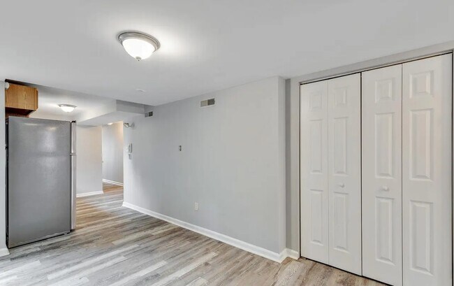 Building Photo - 1711 N Gratz St