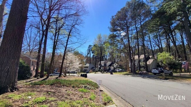 Building Photo - 326 Old Fox Trail