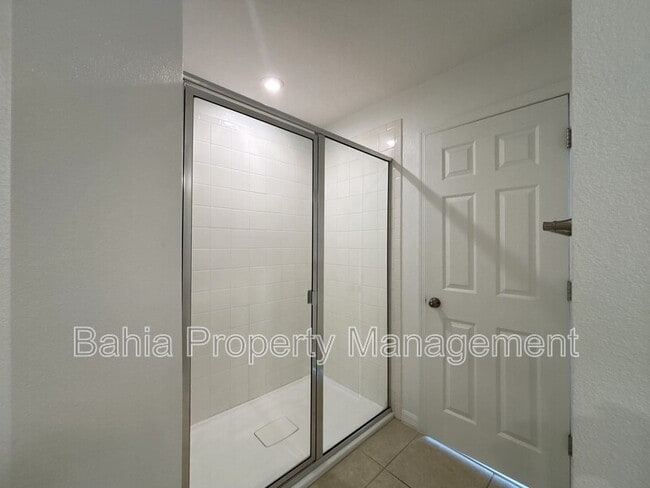 Building Photo - 10009 Eagle Rock Aly