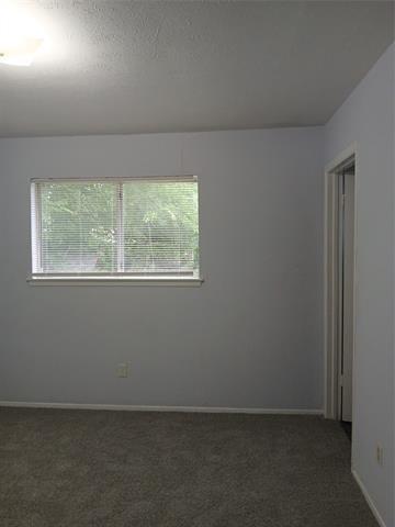 Building Photo - 12109 Bishop Dr