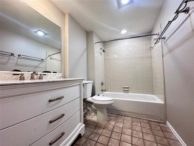 Building Photo - 3342 Brook Glen Dr