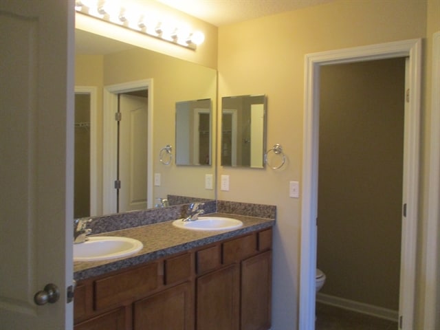 Building Photo - 12052 Hayden Lakes Cir