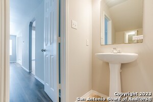 Building Photo - 24238 Waterwell Oaks
