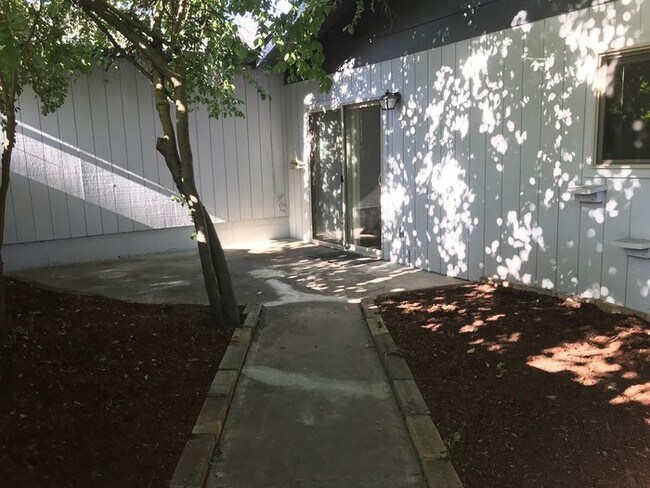 Primary Photo - SHERWOOD TERRACE APARTMENTS