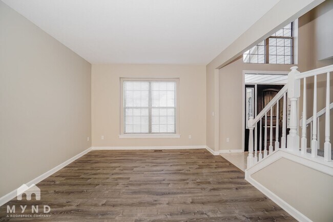 Building Photo - 946 Dianthus Ct