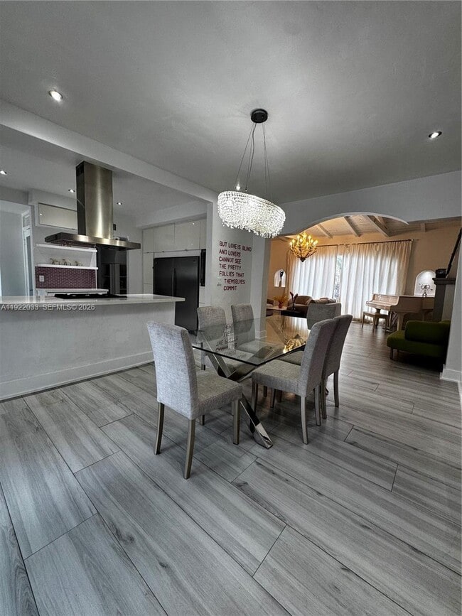 Building Photo - 3470 Sheridan Ave