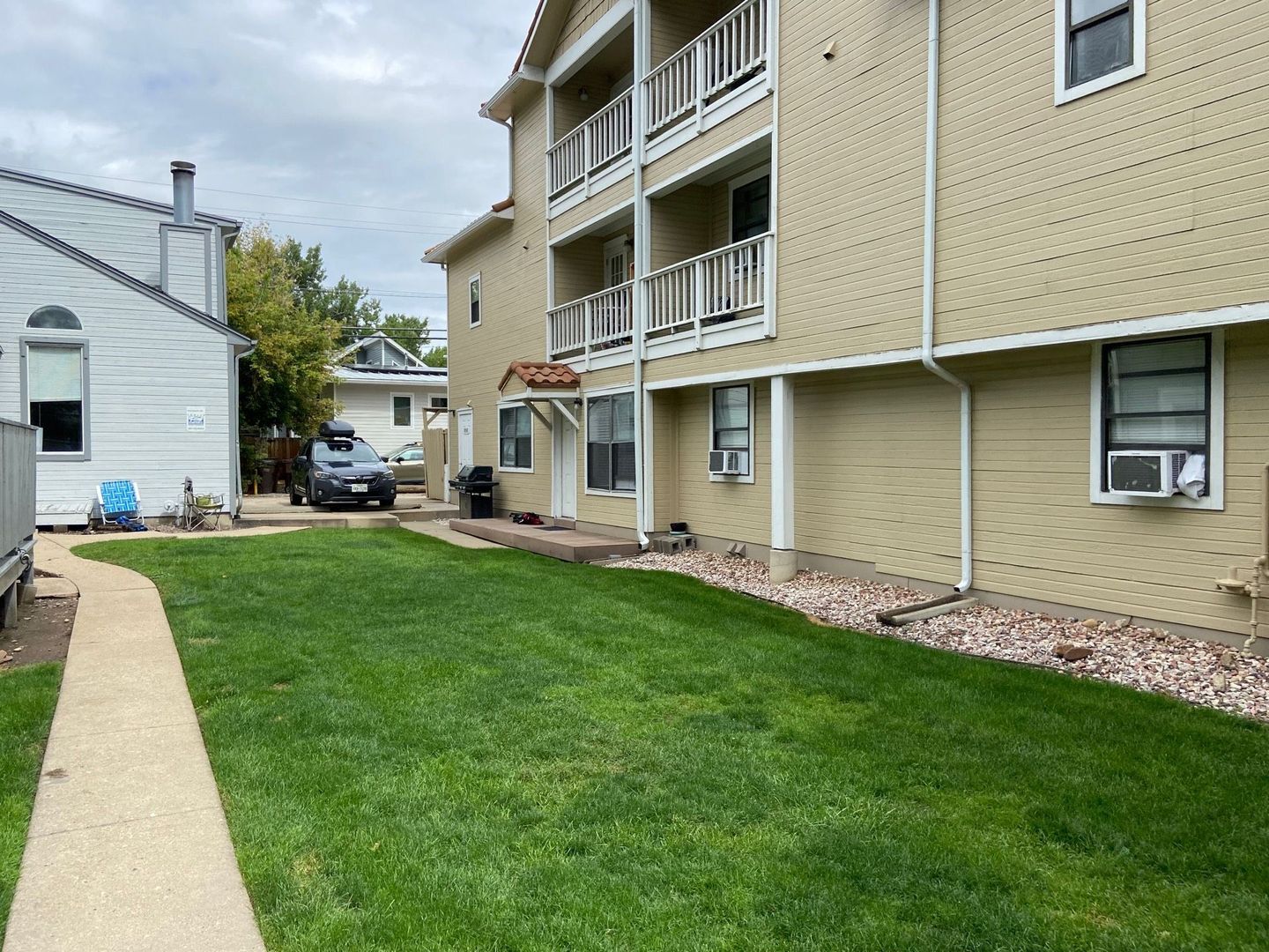 Building Photo - 1945 Arapahoe Ave