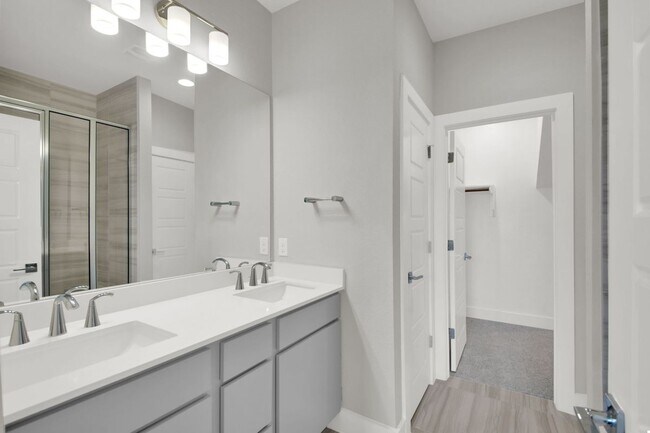 Building Photo - 208 Mirabeau Way