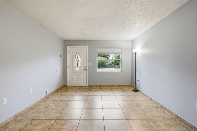 Building Photo - 2720 Sunrise Ct