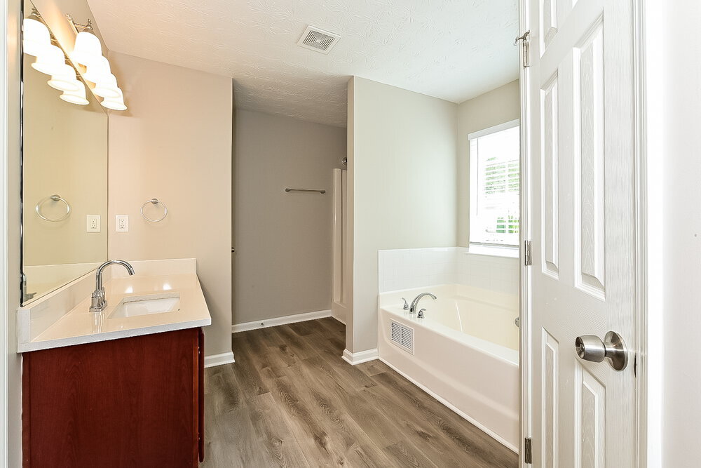 Building Photo - 223 Millstone Dr