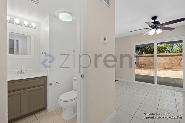 Building Photo - 741 Glencreek Dr