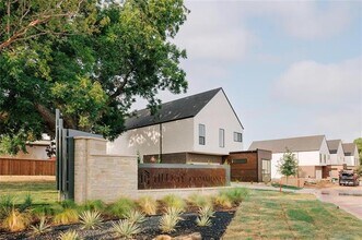 Building Photo - 320 Tillery Cir