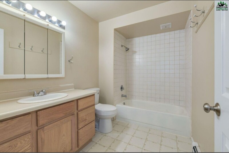 Building Photo - 305 Cindy Dr