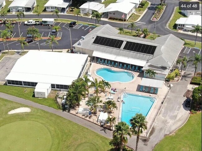 Building Photo - Home For Rent in Palm Hill!