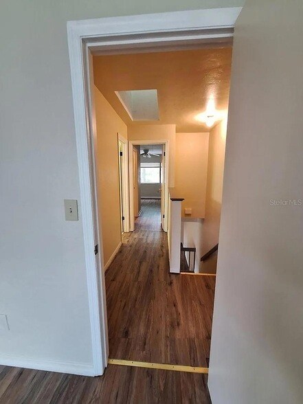 Building Photo - 6111 SW 8th Pl
