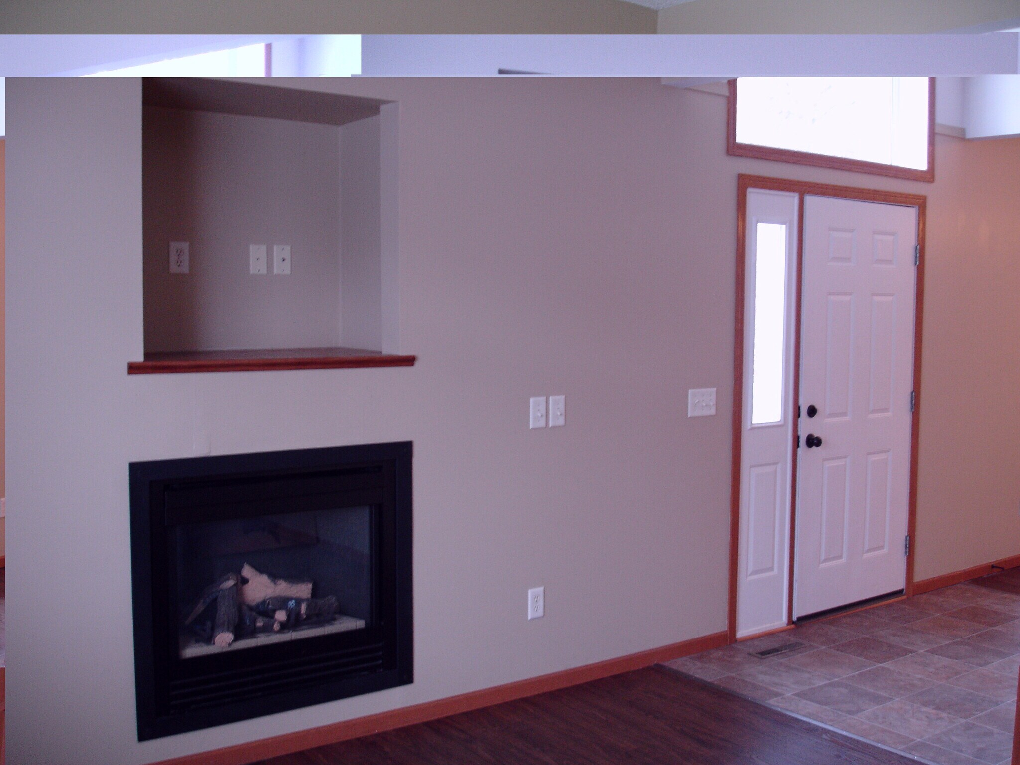 Building Photo - 633 Kingfisher Ln