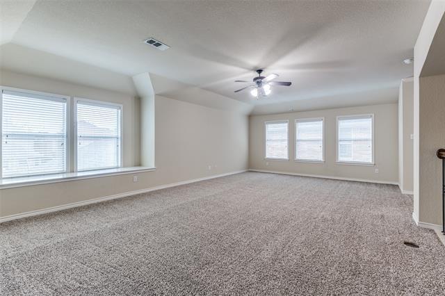 Building Photo - 11233 Seguin Dr