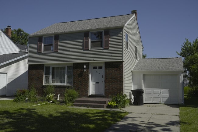 Building Photo - 156 Stoneleigh Ave