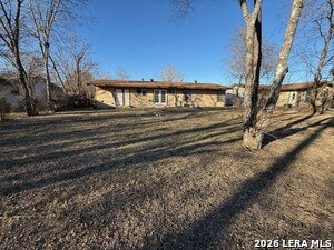 Building Photo - 3730 La Sabre Dr