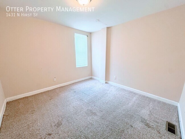 Building Photo - 1431 N Hirst St