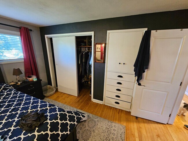 Building Photo - Target Range Single Family Home - 3bdrm (+bonus), 2bath, great yard, garage.  Summer Rental
