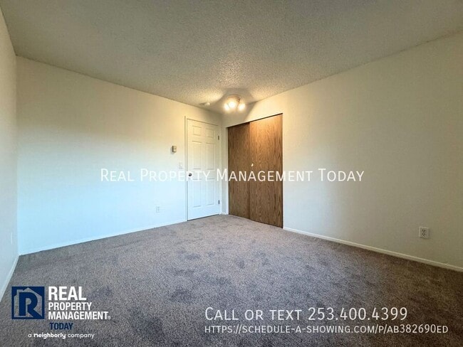 Building Photo - 13402 98th Ave Ct E