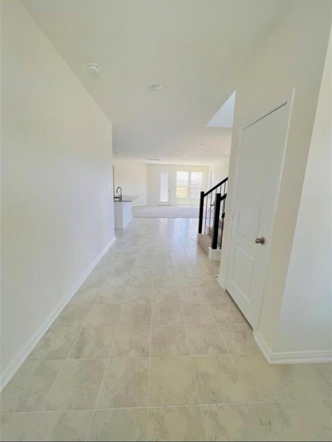 Building Photo - 4939 Hickory Deer Ln