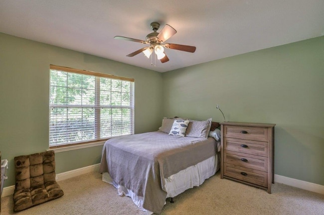 Building Photo - 3513 Larkspur Ln