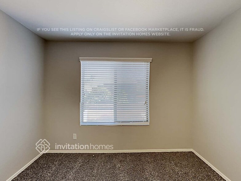 Building Photo - 2433 N 114th Ave