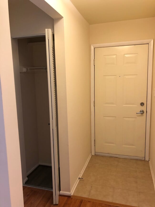 Building Photo - 11706 Olde English Dr