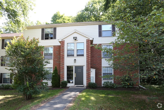 Building Photo - Ridgefield Apartments