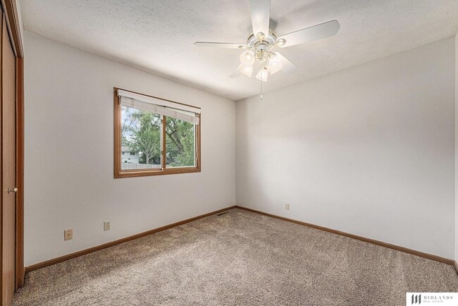 Building Photo - 1611 S 168th Ave