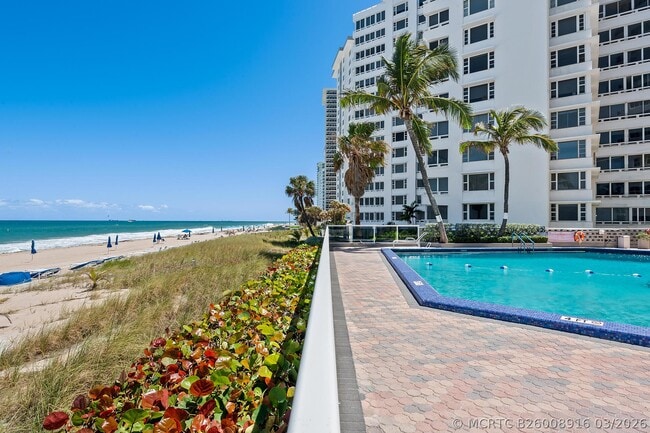 Building Photo - 3700 Galt Ocean Dr