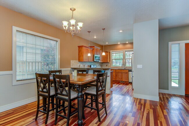 Building Photo - Beautiful Home In Hidden Springs