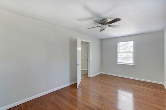 Building Photo - Renovated Three Bedroom House with large yard