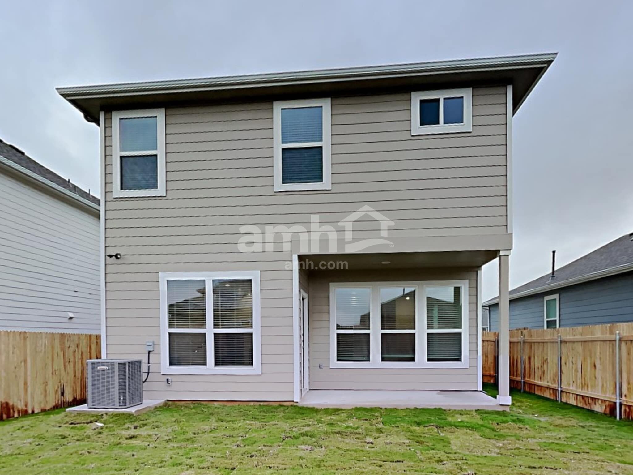 Building Photo - 360 Aspen Waters