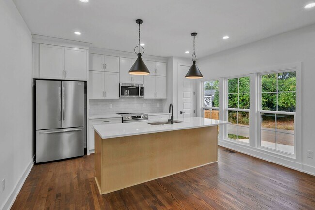 Building Photo - Brand new build home in Old Hickory | 1/2 off first months rent!