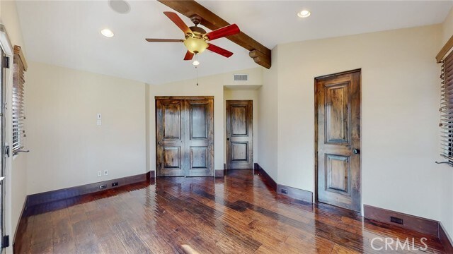 Building Photo - 227 Pso De Granada