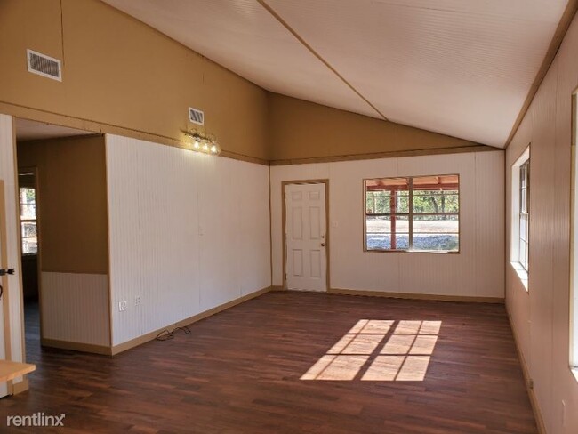 Building Photo - 2 br, 1 bath House - 268 Beechwood Loop