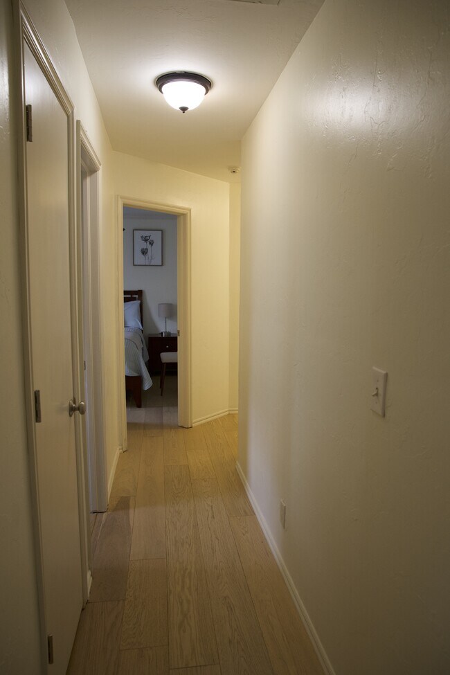 Building Photo - 2708 NW 170th Terrace