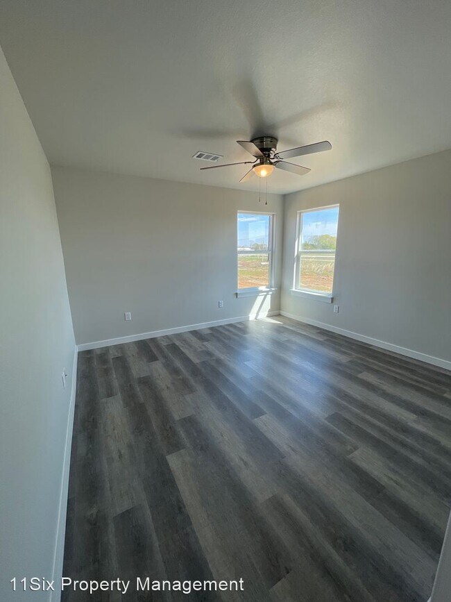 Building Photo - 4 br, 2 bath House - 129 Kat's Ave