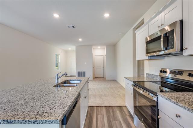 Building Photo - 2101 Burnwood St