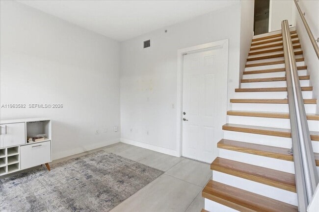 Building Photo - 7743 SW 99th St