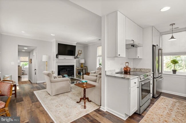 Building Photo - 2736 P St NW