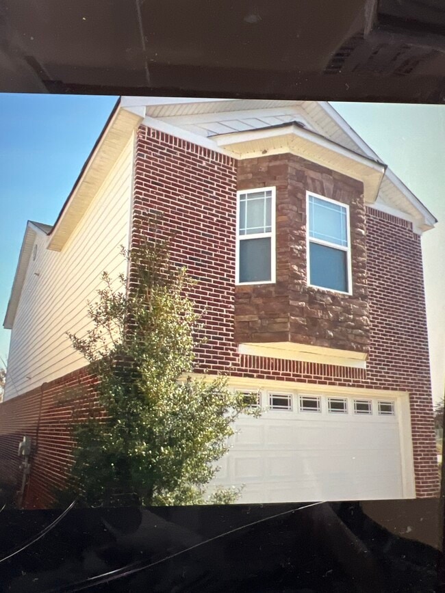 Building Photo - 4028 Haworth Pkwy