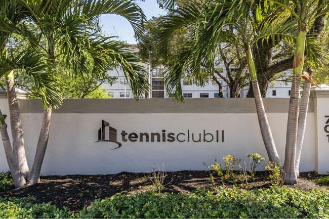 Building Photo - 701 NW 19th St