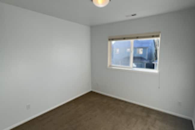 Building Photo - 3bd/2.5ba House in Fife