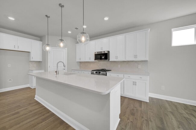 Building Photo - Beautiful 3 Bed 2 Bath Home In Monroe