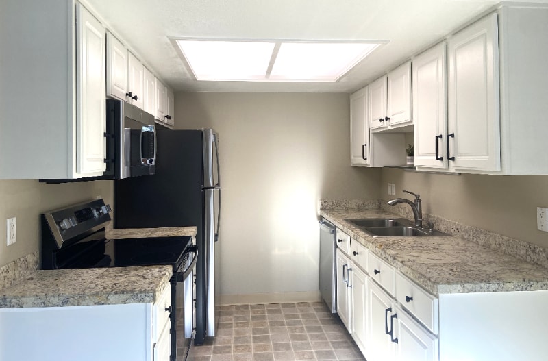Building Photo - 9455 SW 146th Terrace